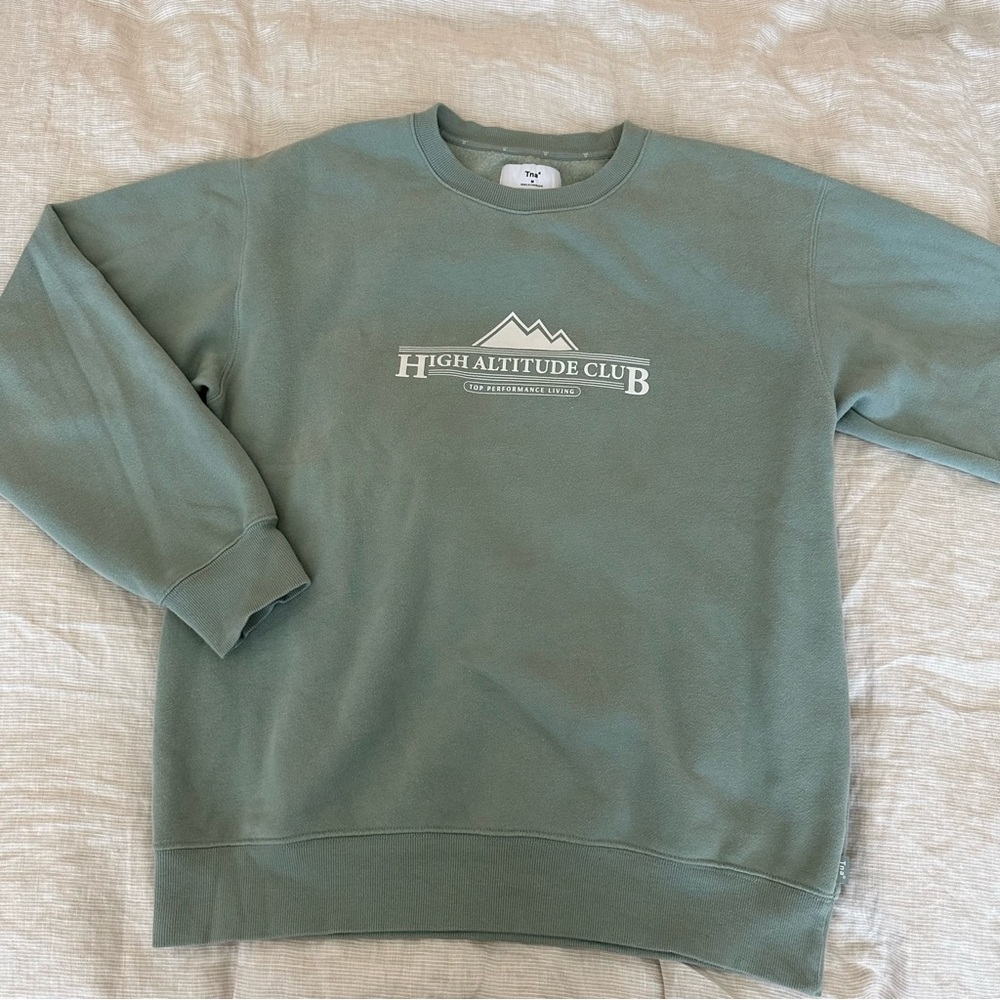 Aritzia TNA Crewneck